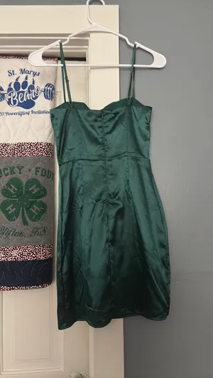 Lulus green silk dress thumbnail 1