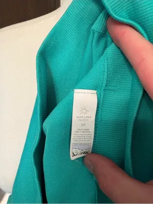 Offline by aerie short sleeve pine fitted ribbed hemline cropped top thumbnail 8