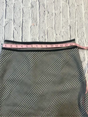 White House Black Market Black and White‎ Glen Plaid Pencil Skirt thumbnail 2