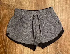 Lululemon Choose A Side Shorts thumbnail 1