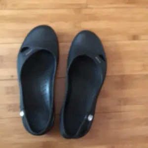 Croc’s Olivia Black Slingback Flats Women’s Size 9 thumbnail 4