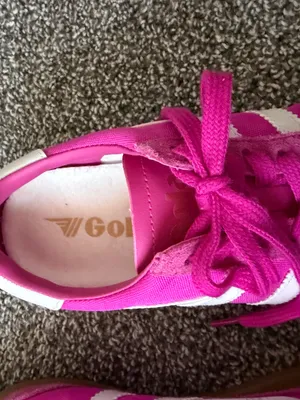 Gola Women's Bright Pink and White Retro Trainer thumbnail 4