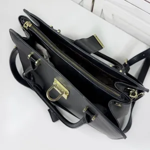 La Terre Multi Compartment Satchel Bag Handbag Purse Black‎ Large thumbnail 6