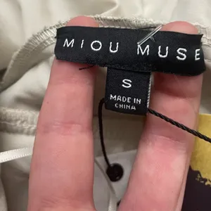 Miou Muse Cream Faux Leather Bow in back Strapless Short‎ Dress NWT Size S thumbnail 2