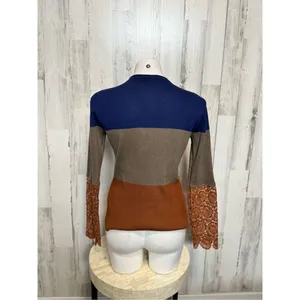 Long sleeve blouse size medium Brown thumbnail 6