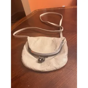 HOBO kisslock Crossbody White thumbnail 6