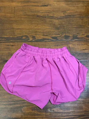 Lululemon Hotty Hot 4" thumbnail 2