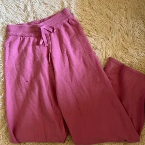 Pink Wide thumbnail 2