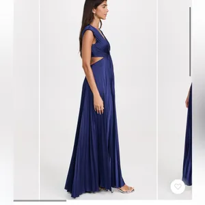 ALC Frank NWOT pleated dress thumbnail 3