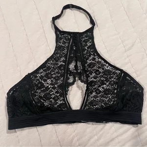 Victoria’s Secret Black Lace Keyhole Halter Bralette in Size Large thumbnail 2