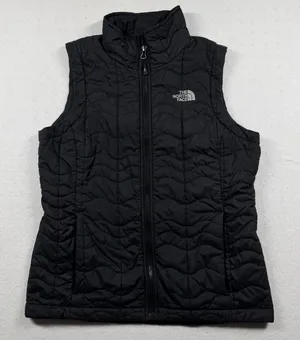 The North Face Women’s Black Quilted Puffer Vest Size Small Full Zip thumbnail 1