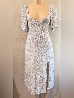 Abercrombie & Fitch light blue floral midi dress features a ruched bodice XS thumbnail 4
