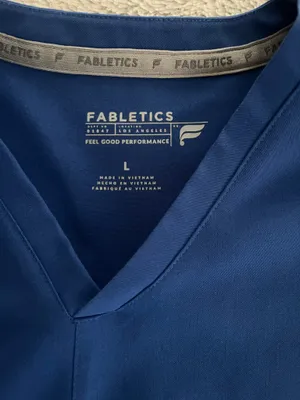 Fabletics Scrub Top thumbnail 2