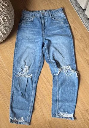 Zara Blue Distressed Boyfriend Jeans thumbnail 1