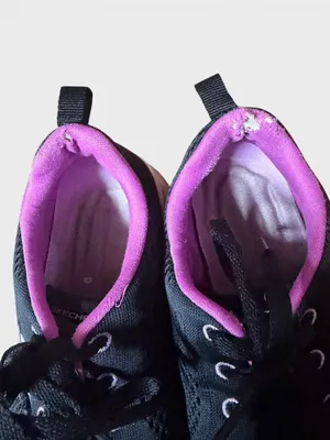 Skechers Women's Black & Pink Air-Cushion Walking Shoes Size 7.5 thumbnail 10