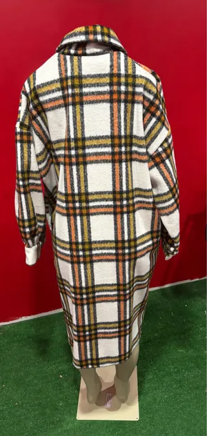 Oversized Bold Plaid Wool thumbnail 3
