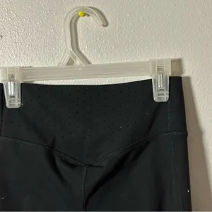 Nike‎ Women Dri-Fit Capri Leggings Black Athletic Size XS thumbnail 5