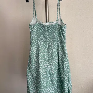 Princess Polly Green floral mini dress with adjustable straps thumbnail 2