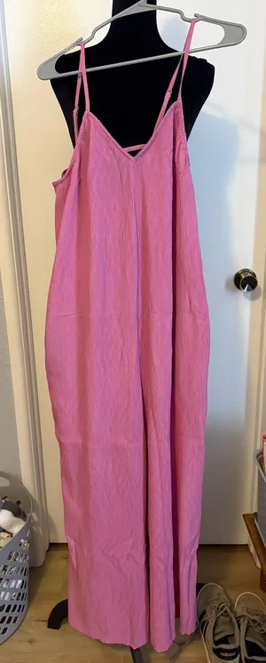 NWT pink jumper Size M thumbnail 1