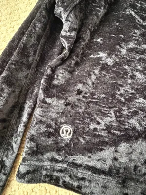 Lululemon velvet long sleeve crop top thumbnail 3