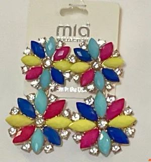 MIA Earrings thumbnail 1