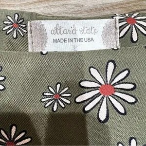 Altar’d State Green Daisy Floral Skirt With Pockets Women’s Large thumbnail 3