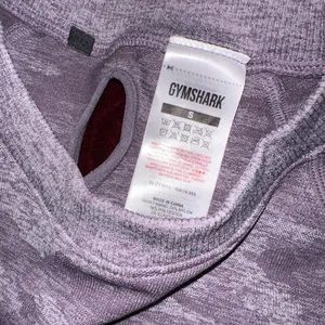 Lululemon Gymshark Adapt Camo Seamless Long Sleeve Crop Top size S thumbnail 4