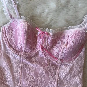 Victoria’s Secret Sydney Carlson Cami thumbnail 2