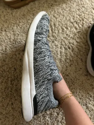 APL Sneakers thumbnail 2