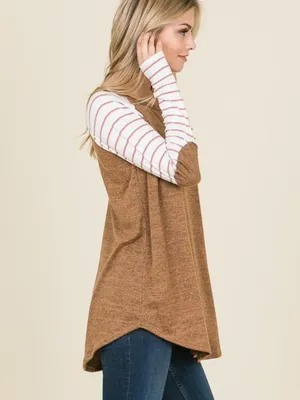 NWT Raglan Baseball Tee w/ Striped Sleeves Camel Casual Women’s Top Size Small thumbnail 2