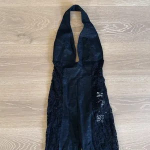 Innovare Denim Lace Jumpsuit Plunge Cutout Bethan Size L Black thumbnail 2