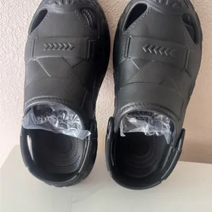 Women's All-Weather Comfort Clog Sandals - Black thumbnail 6
