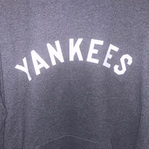 Yankees Gray Hoodie Sweatshirt Kangaroo Pocket Baseball thumbnail 2