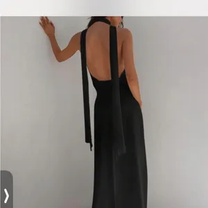Elegant Black Halter dress Size XS thumbnail 3