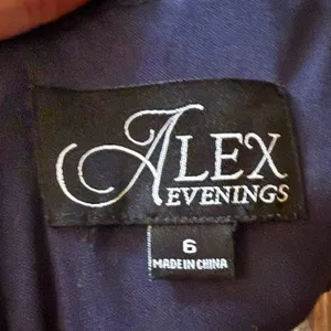 Alex Evenings Navy Blue Lace Sequin 3/4 Sleeve Maxi Dress Sz 6 Mother of Bride‎ thumbnail 9