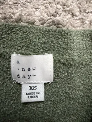 a new day Olive Green Short Sleeve Knit Top thumbnail 2