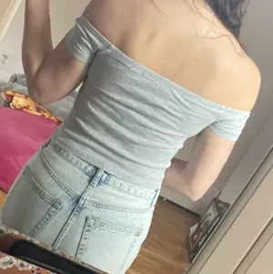 Forever 21 Off-The-Shoulder Top thumbnail 3