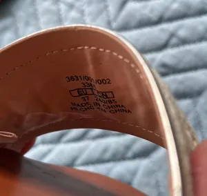 Sandals Size 7 thumbnail 6