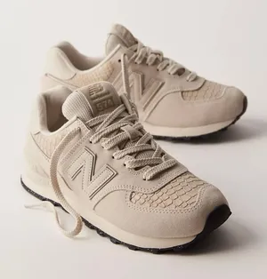 New Balance 574 Women's Beige/ Taupe Grey Calcium Classic Croc Sneaker size 9.5 thumbnail 1