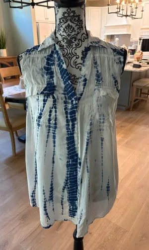 Liz Lange Maternity tie dyed button down shirt thumbnail 1