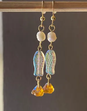 quality Czech glass beads fish unique dangle earrings⭐️🐟💕 thumbnail 4