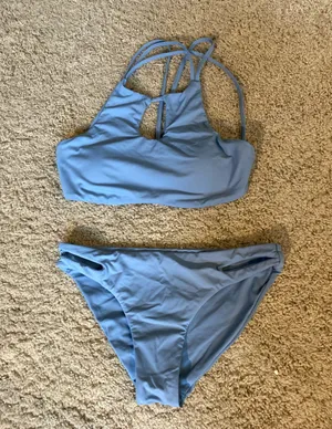 Roxy Bikini thumbnail 1