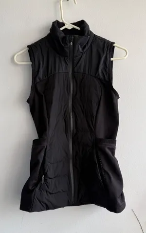 Lululemon Run For Cold Vest Black Quilted Insulated‎ Running Full Zip Women 4 thumbnail 1