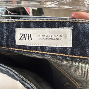 Zara Dark Wash Wide Leg Jeans High Rise Denim Pants Sz 8 thumbnail 5