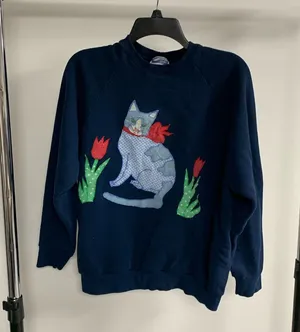 Vintage Fruit of the Loom Cat Appliqué Sweatshirt Size L thumbnail 1