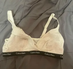 Calvin Klein Bralette thumbnail 1