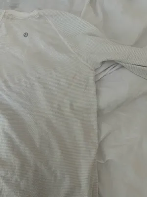 Lululemon Long Sleeve thumbnail 3