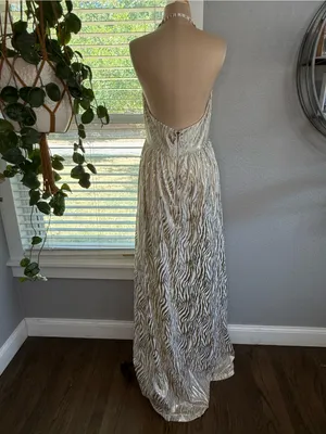 NWT Loragal Metallic Gold Animal-Print Halter Maxi Dress Gown Size Medium thumbnail 4