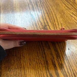 Fossil Bright Red Leather Clutch thumbnail 4