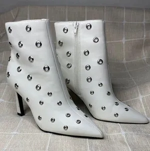 Womens Anne Michelle White Ankle Boots Pointed Toe Stiletto Heel Grommet Accents thumbnail 1